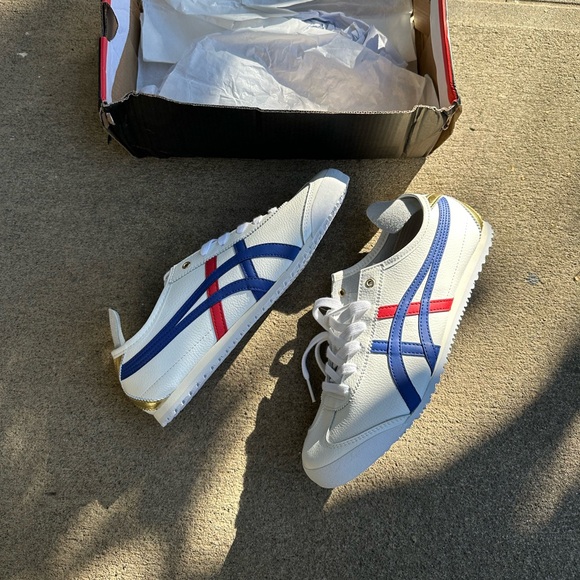 Onitsuka Tiger red, blue, and gold - Picture 4 of 6